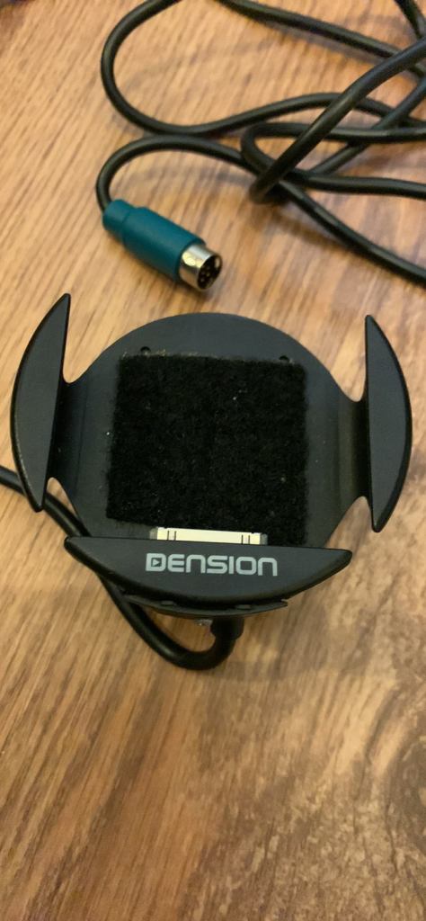 Dension Gateway 100 Audi IDC iPod iPhone interface adaptor