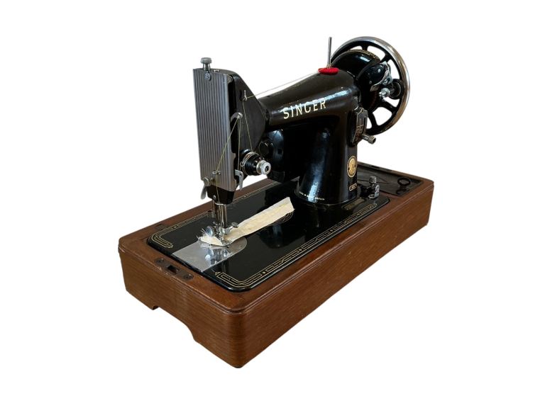 Singer 99K MK2 Electric Sewing Machine - Pre-Owned - SERVICED - WARRANTY - UK Delivery