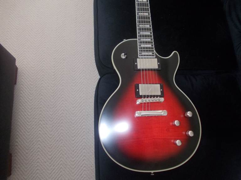 Epiphone Prophecy  Les Paul Tiger Red