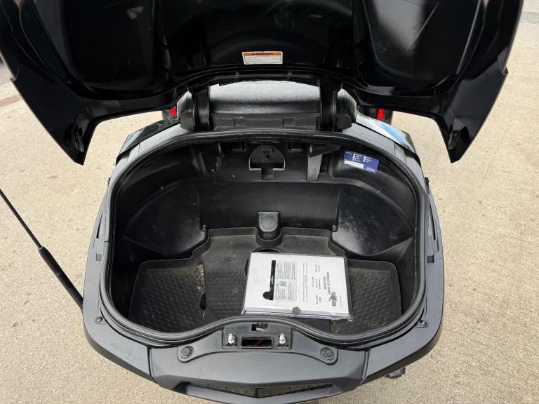 2022 Can-Am Spyder F3 Limited 1330cc 6 speed semi automatic trike