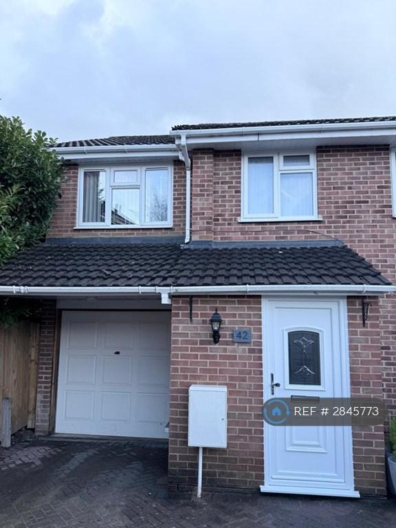 5 bedroom house in Handel Close, Basingstoke, RG22 (5 bed) (#2845773)