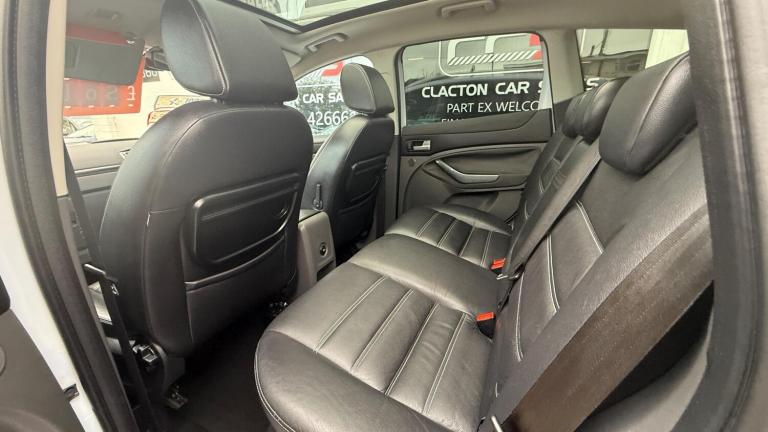 2010 Ford Kuga 2.5T Titanium AWD Euro 4 5dr ESTATE Petrol Manual