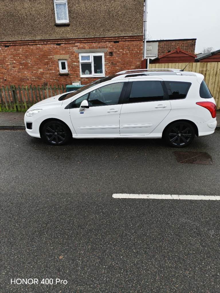 Peugeot, 308, Estate, 2013, Manual, 1560 (cc), 5 doors