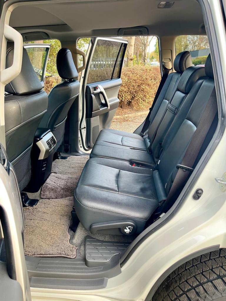 2011 Toyota Land Cruiser FRESH IMPORT 2.7 TX L PACKAGE 4WD AUTO 7 SEATS  SUV Petrol Automatic