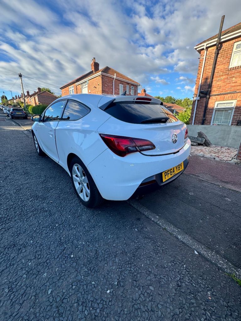 Vauxhall, ASTRA GTC, automatic transmission Hatchback, 2015, Other, 1364 (cc), 3 doors