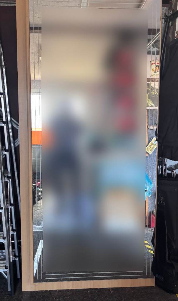 Large mirror 7ft x 3ft FREE and available. I will remove the listing when it has been collected.