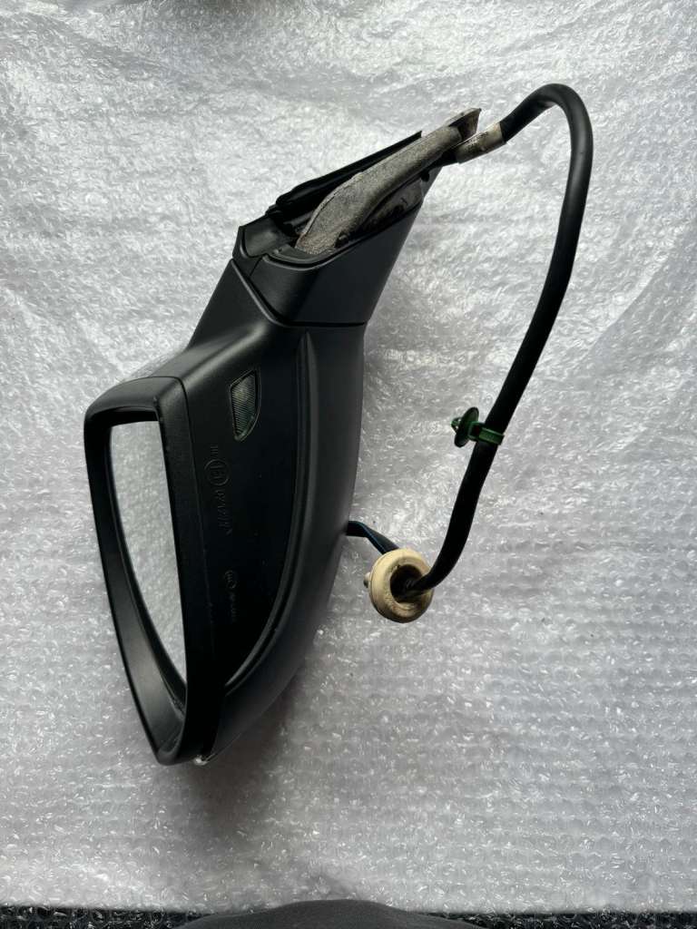 Volkswagen Golf MK7 Passenger Side Powerfold Wing Mirror Black