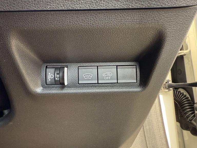 2025 Fiat 600 1.2 MHEV SUV 5dr Petrol Hybrid e-DCT Euro 6 (s/s) (100 ps) HATCHBACK Petrol/Electri...