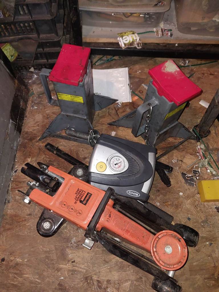 image for Garage bits