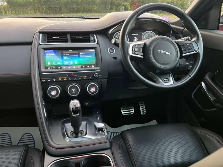 2020 Jaguar E-Pace 2.0 E-Pace Chequered Flag AWD Auto 4WD 5dr SUV Petrol Automatic