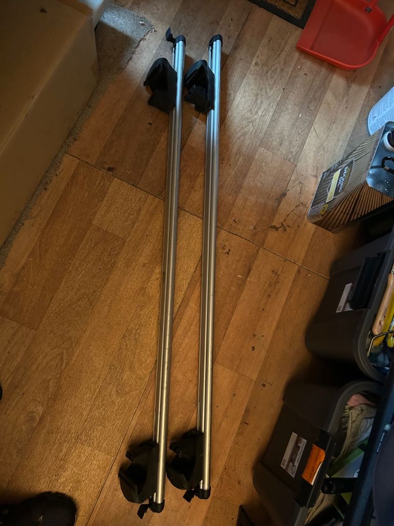 Roof bars & fixings 