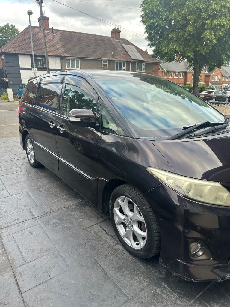 Toyota Estima 2.4 20th Anniversary Edition AWD – Rare LPG Converted Family MPV