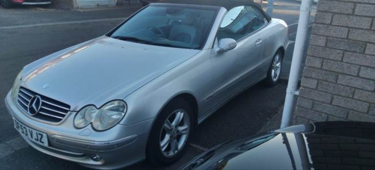 Mercedes-Benz, CLK, Convertible, 2004, Semi-Auto, 2597 (cc), 2 doors