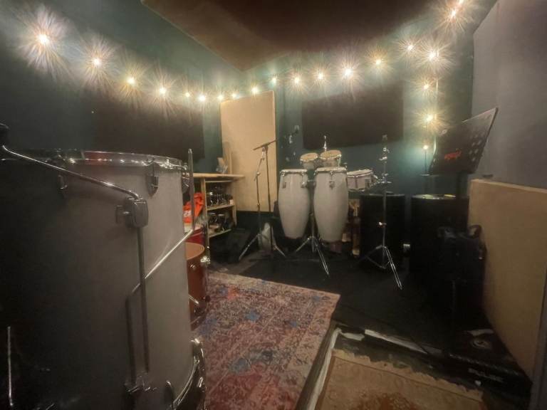 Approx 170sqft Recording Music Studio in Hackney Wick Professionally Acoustically Treated £710pcm
