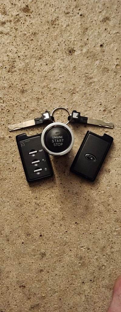 Subaru Outback Ignition Key x2  14Aca + engine start/stop switch 2012 Year
