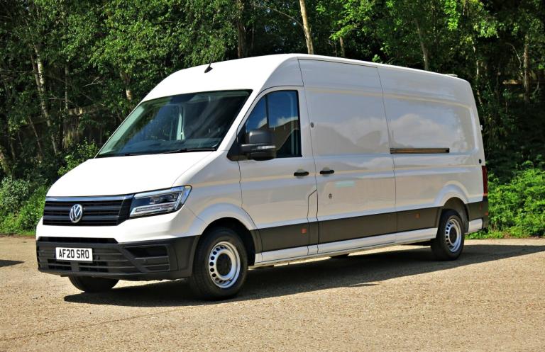 VOLKSWAGEN CRAFTER 177HP AIRCON LWB FWD HIGHROOF XENONS EURO 6 White Manual Die