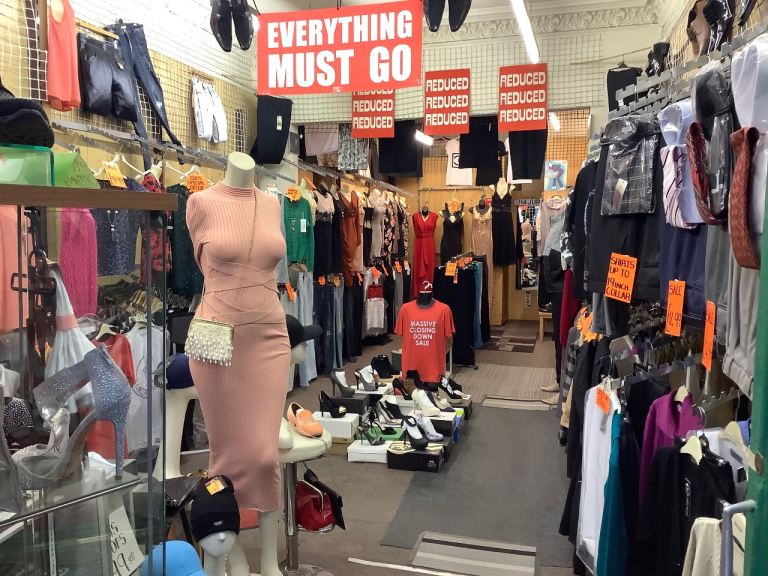 ✅ SHOP FITTINGS SHOES CLOTHES HOOKS SHELVES RACKS BRACKETS MANNEQUINS 