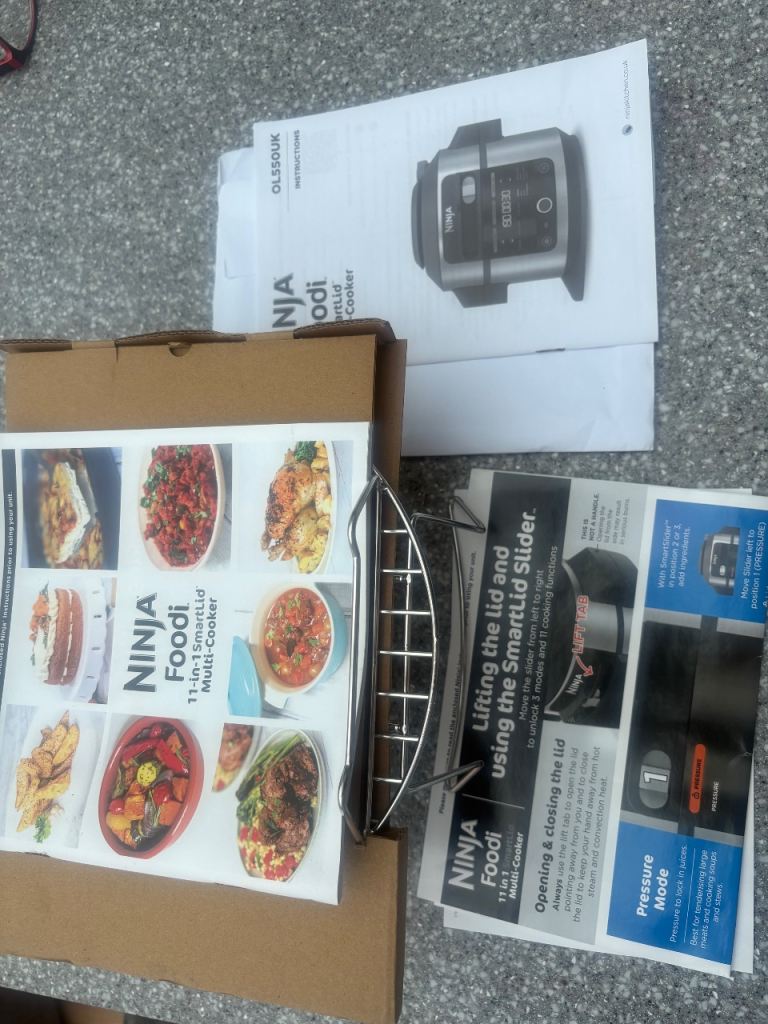 Ninja Foodi SmartLid Multi-Cooker - As Good As New