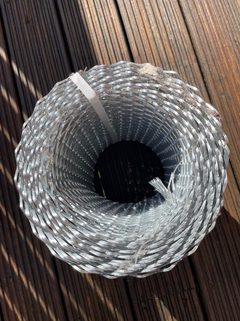 Brand New Silver Metal Mesh Roll 20m x 305mm