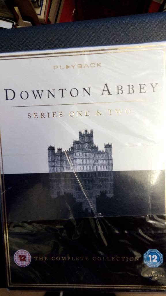 DOWNTON ABBEY  SERIES 1 AND 2 BRAND NEW SECURITY SEALED DVD BOX SET