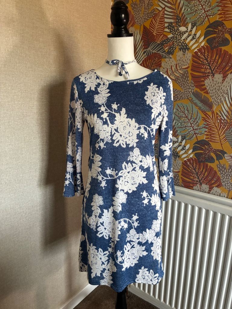 SMF Woman Blue Floral Bell Sleeve Dress UK 10 Stretch Shift Party Wedding