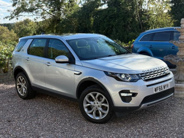 LAND ROVER DISCOVERY SPORT HSE 2.0 TD4 180 - 7 SEATER - GLASS ROOF - DELIVERY
