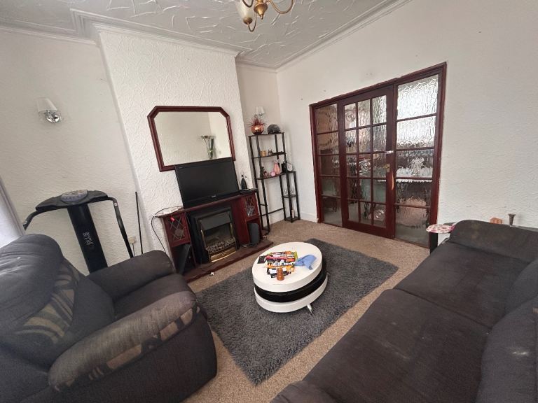 2 Double Bedrooms
