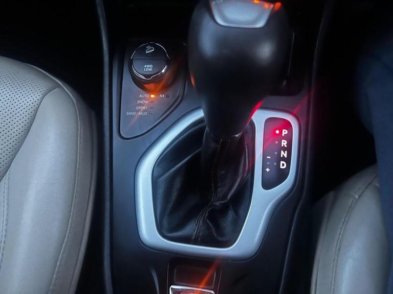 2016 Jeep Cherokee 2.2 Multijet 200 Limited Active Drive II 5dr Auto ESTATE DIESEL Automatic