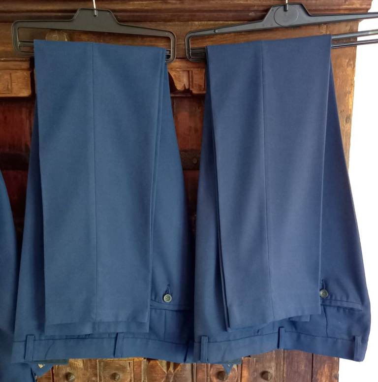 M&S Men's Modern Slim Fit Suit Indigo, 36 Inch Jacket, 2 x Trousers 32/33 inch; Washable