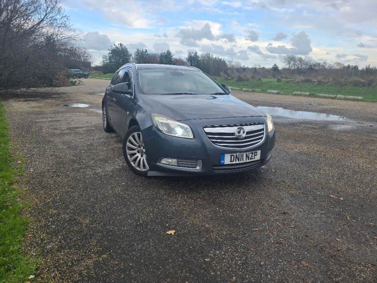2011 Vauxhall insignia 2.0 cdti auto £950