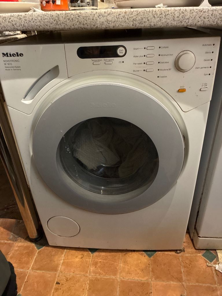 Miele Novotronic W1613 - spares or repair