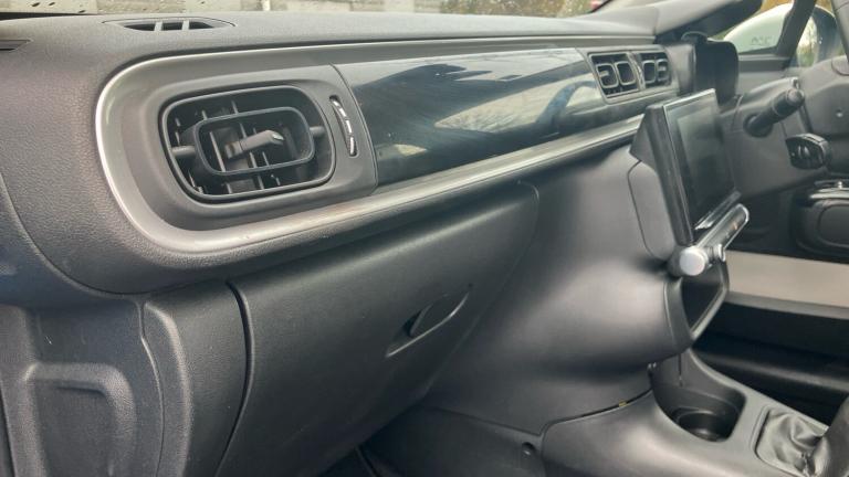 2017 Citroen C3 1.2 PureTech 82 Feel 5dr Petrol Hatchback Hatchback Petrol Manual