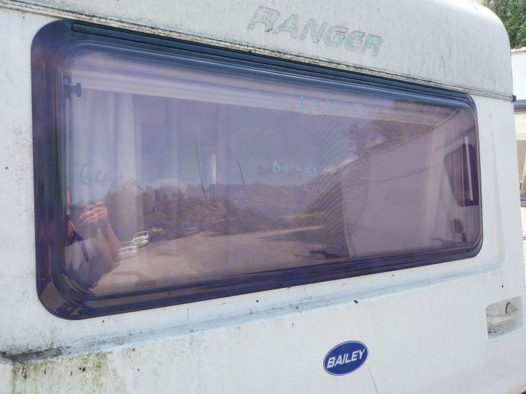 Bailey caravan rear window 