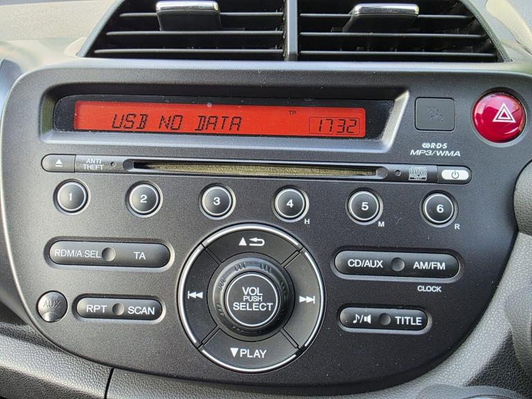 2015 Honda Jazz 1.4 i-VTEC ES Plus 5dr HATCHBACK PETROL Manual