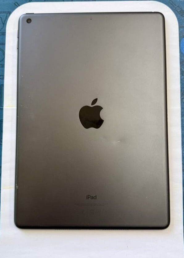 iPad 7th Generation 10.2" 32GB WiFi – Black Space Grey