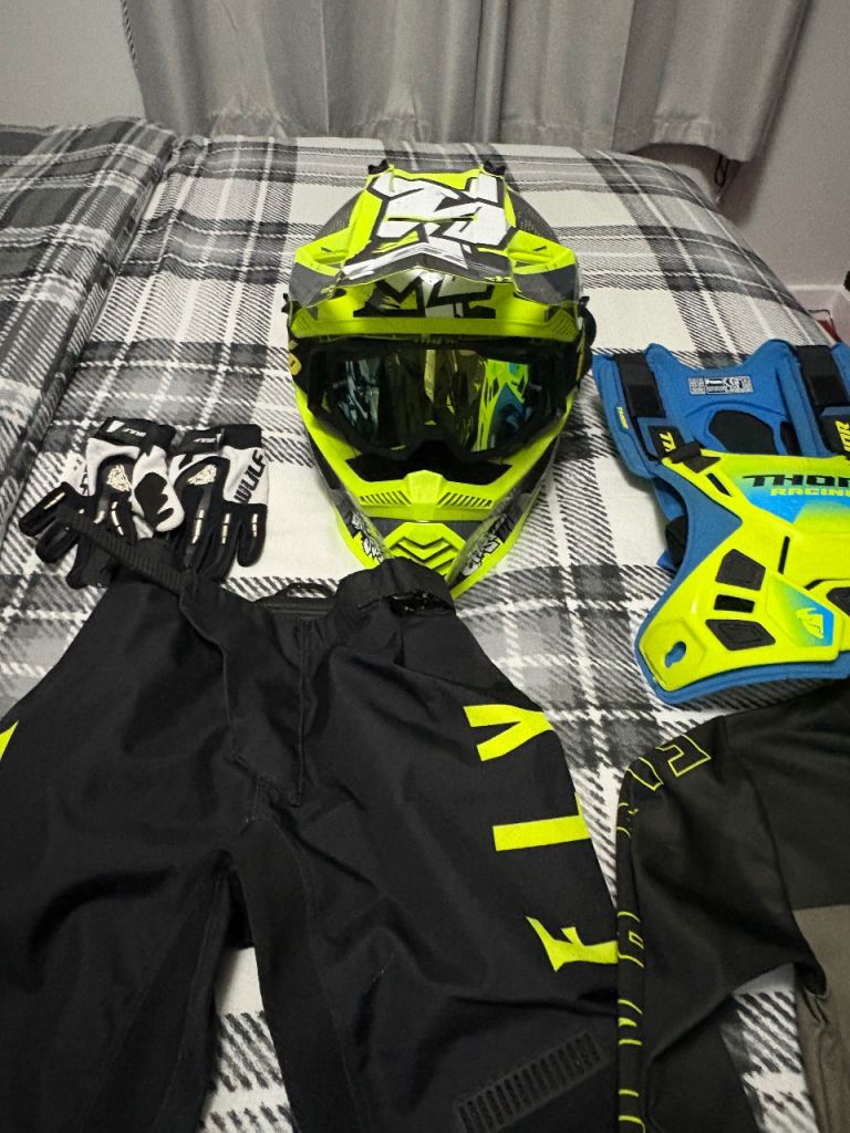 Kids dirt bike stuff 