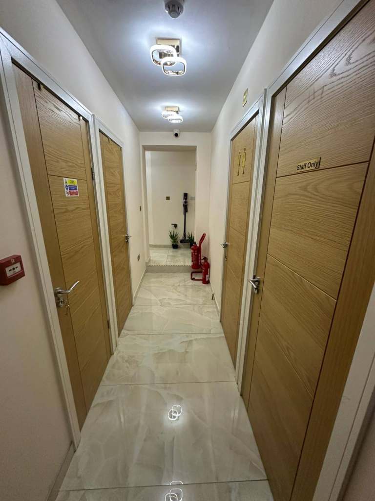 beauty room 