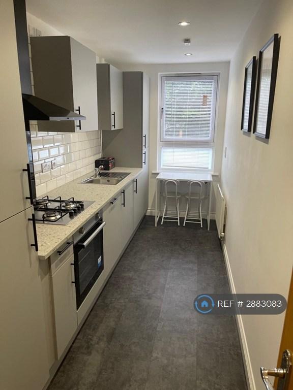 3 bedroom flat in Minerva Way, Glasgow, G3 (3 bed) (#2883083)