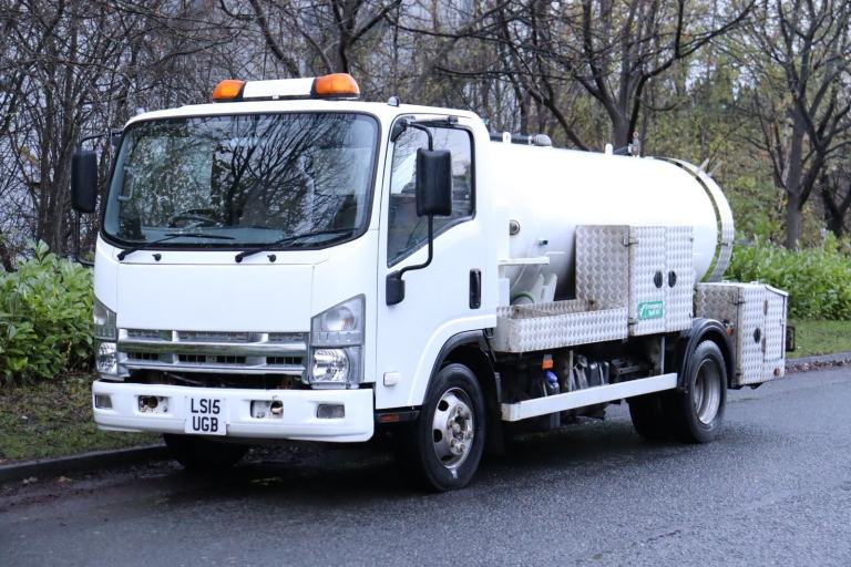 ISUZU N75 190 4X2 3,500L VACUUM JETTER TANKER (2015)