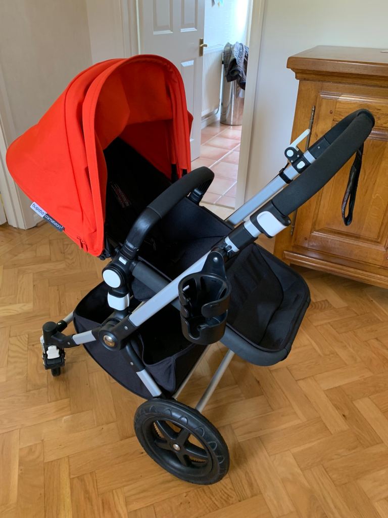 Bugaboo Chameleon 3 pushchair, incl rain cover, net cover and cup holder. Pick up only