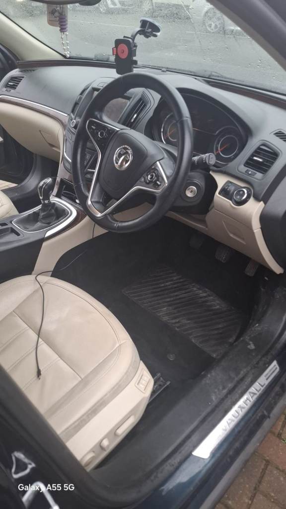 Vauxhall, INSIGNIA, Estate, 2016, Manual, 1598 (cc), 5 doors Leather Heated Seats, full