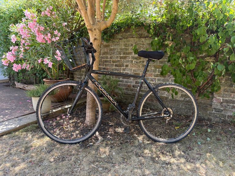 Ridgeback Hybrid Men’s Bike 19” 48cm