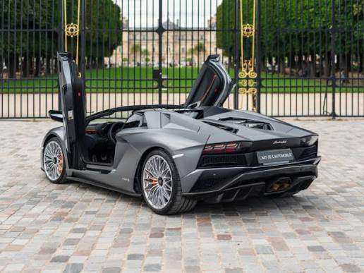 Lamborghini aventador 2016 