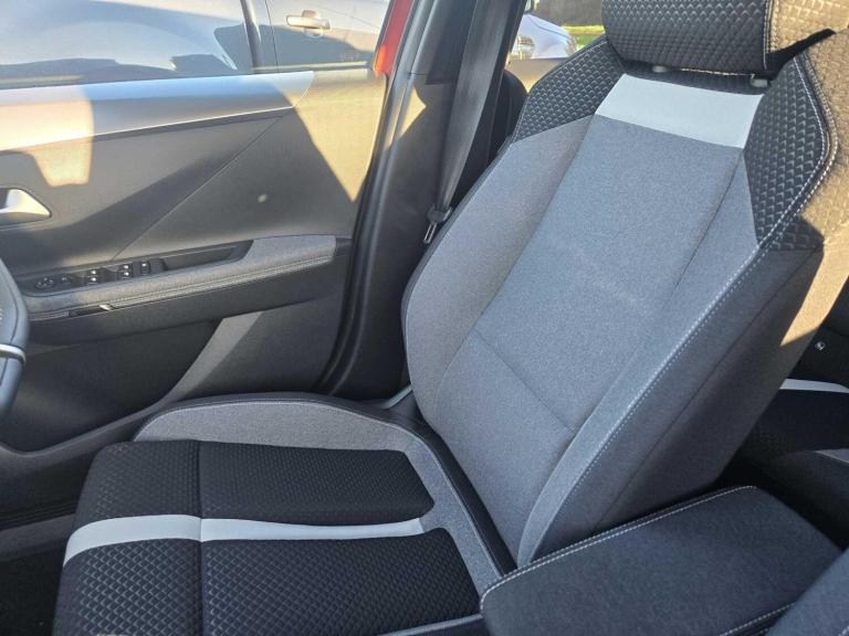 2025 Vauxhall Frontera 1.2 Hybrid [136] GS 5dr e-DCT6 HATCHBACK PETROL Automatic