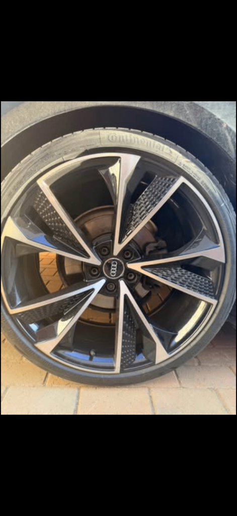 21X9" 2020 RS7 Style Alloy Wheels Black Machined set of 2