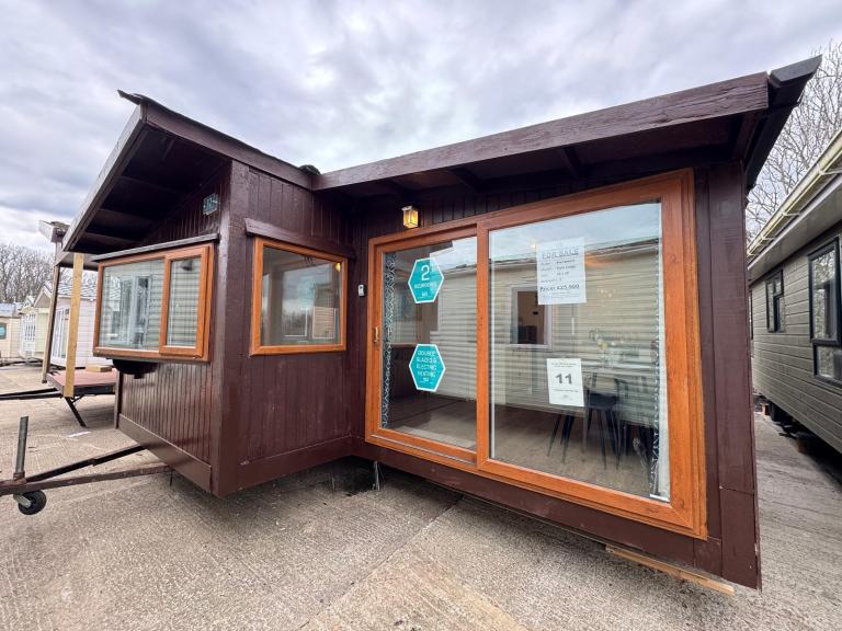 34x20ft 2 Bed Twin Lodge - DG, Bath, Patio Doors - Offsite Sale / Self Build