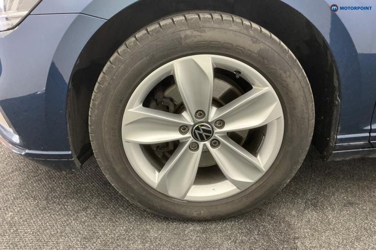 2021 Volkswagen Passat 2.0 TDI EVO SCR SE Nav 5dr ESTATE DIESEL Manual