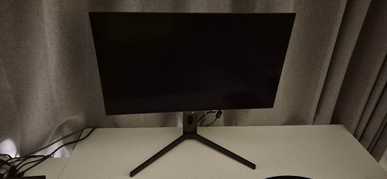 ASRock Phantom Gaming PGO27QFS 27" QHD WOLED Monitor, 240Hz, 2560x1440