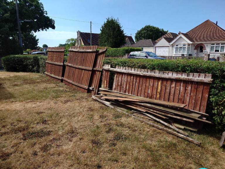 Wooden Garden Fence Panels for free in New Milton 