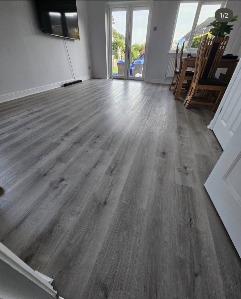 We do All type of flooring carpeting,laminate flooring etc.carpet installer/ technician.